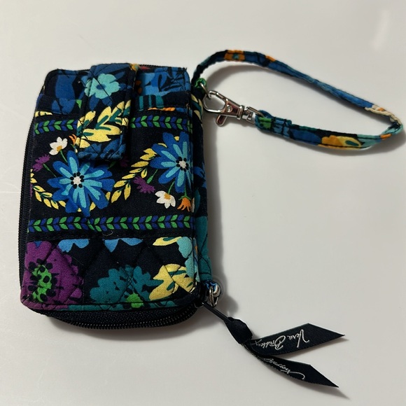 Vera Bradley Wristlet - Picture 3 of 4